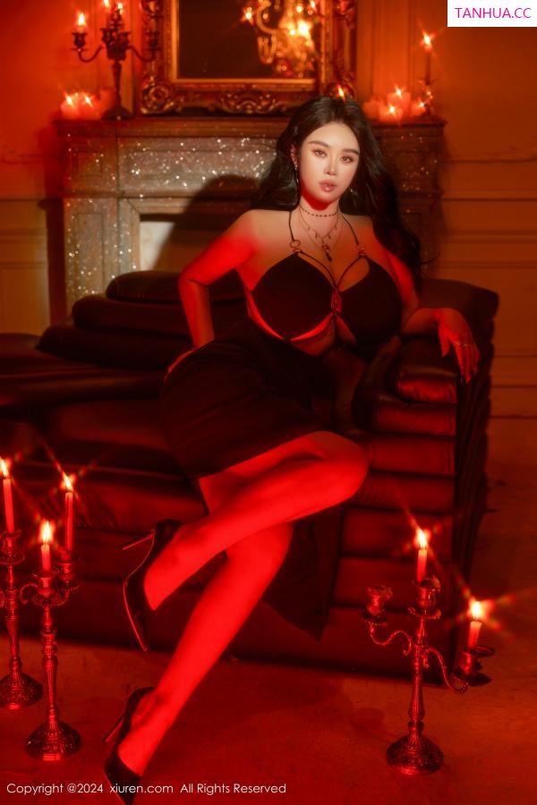 黛诺欣 戴渃欣 [XiuRen]高清写真图 2024.07.18 No.8878 戴渃欣 美乳性感第2张图片